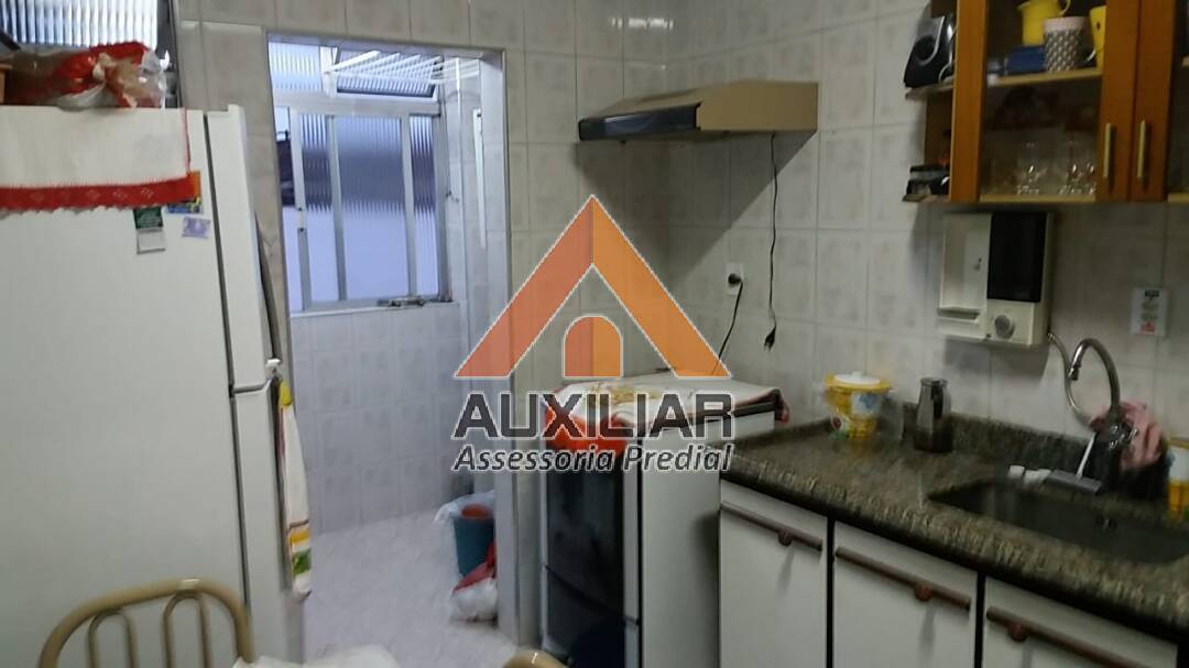 Apartamento à venda com 2 quartos, 95m² - Foto 13