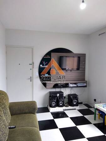 Apartamento à venda com 2 quartos, 65m² - Foto 4