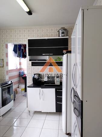 Apartamento à venda com 2 quartos, 65m² - Foto 20