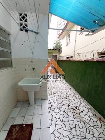 Casa para alugar com 2 quartos, 140m² - Foto 21