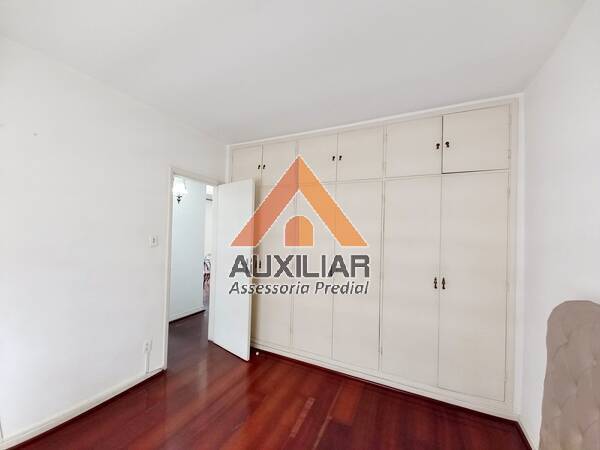 Apartamento à venda com 2 quartos, 110m² - Foto 9