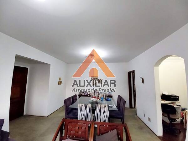 Apartamento à venda com 3 quartos, 130m² - Foto 18