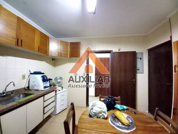 Apartamento à venda com 3 quartos, 130m² - Foto 40