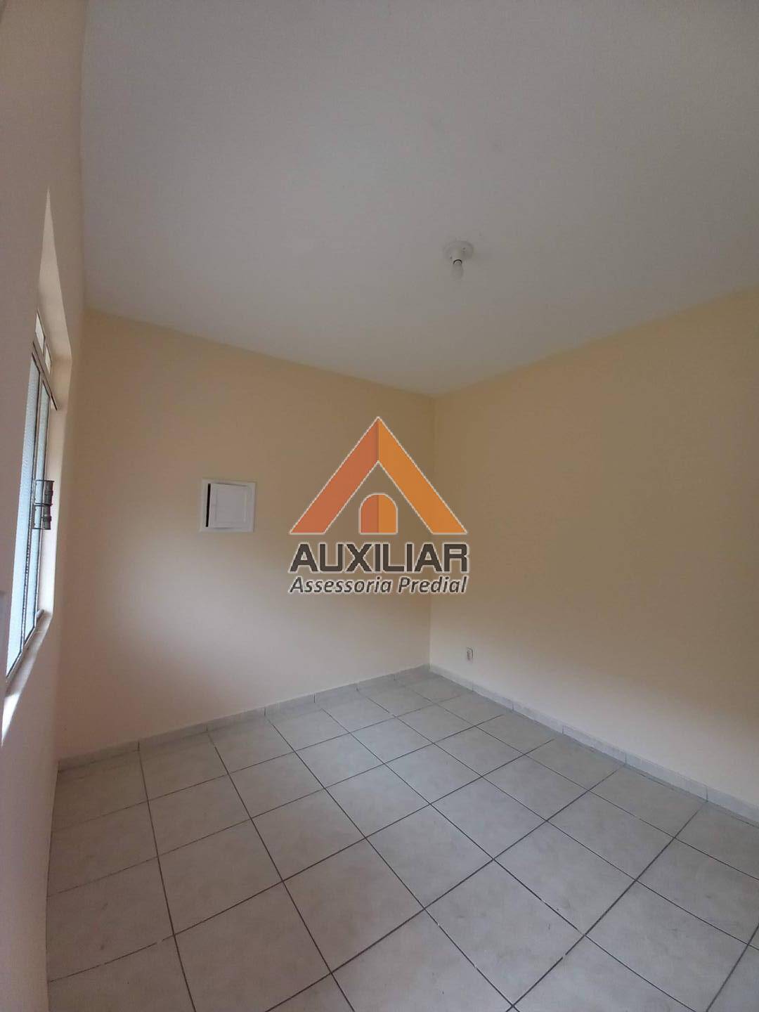 Apartamento à venda com 1 quarto, 39m² - Foto 3