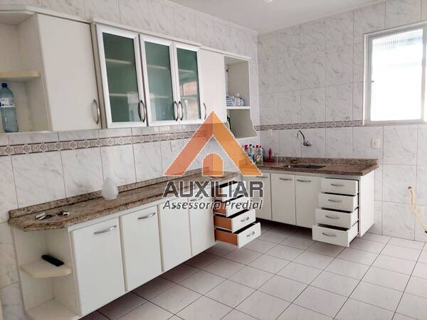 Apartamento à venda com 3 quartos, 85m² - Foto 9