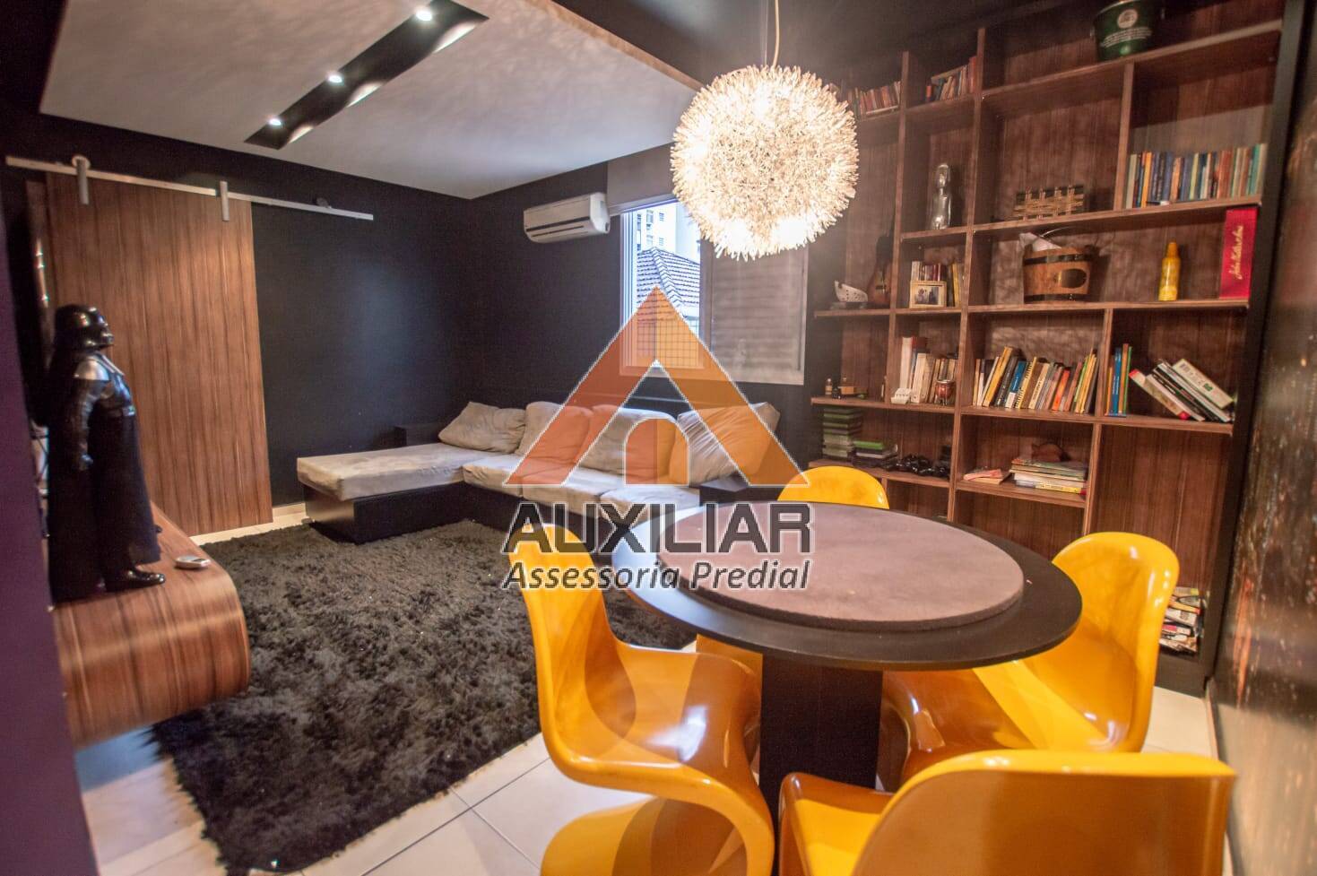 Casa à venda com 4 quartos, 150m² - Foto 3