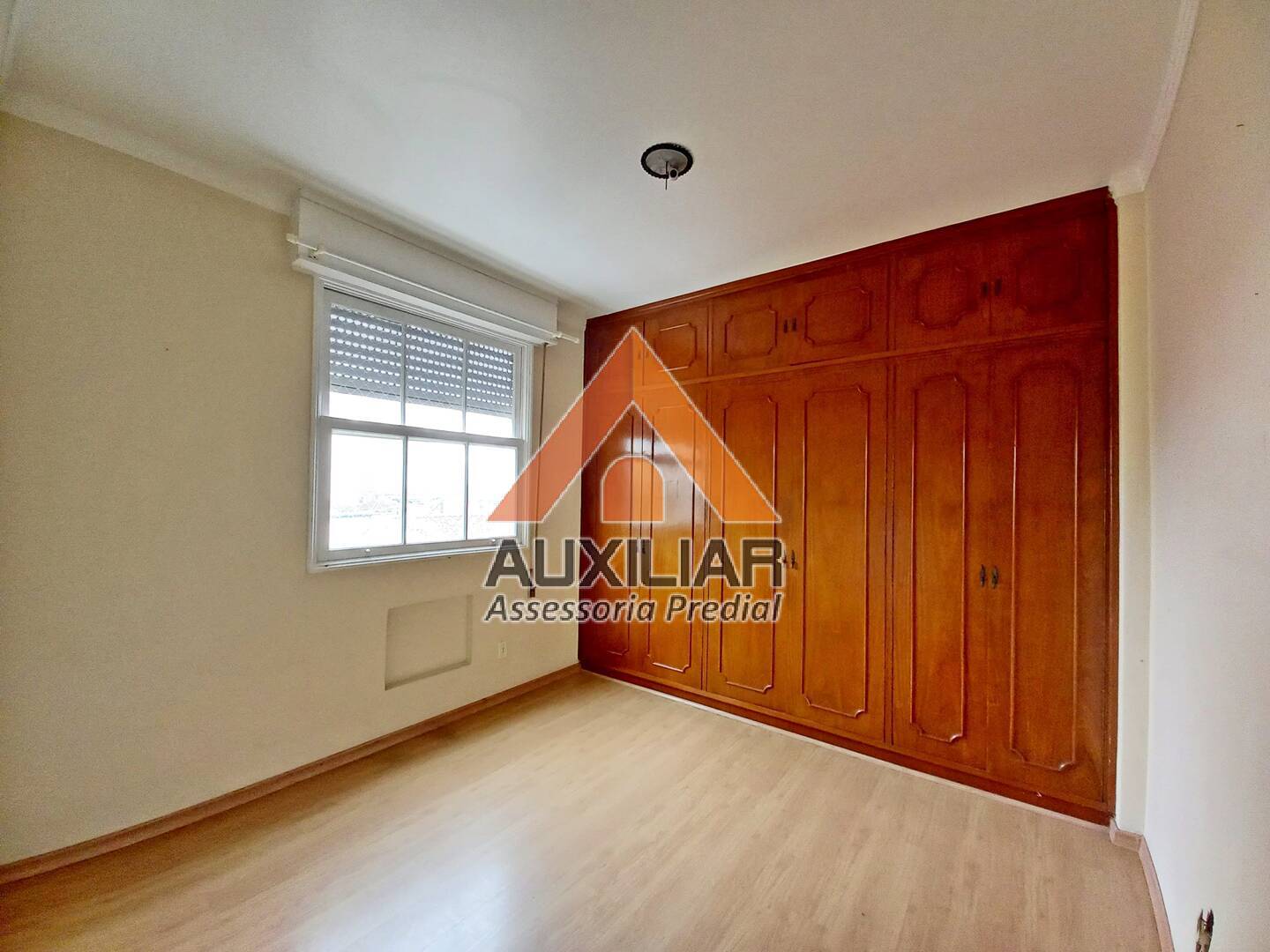 Apartamento à venda com 3 quartos, 140m² - Foto 10