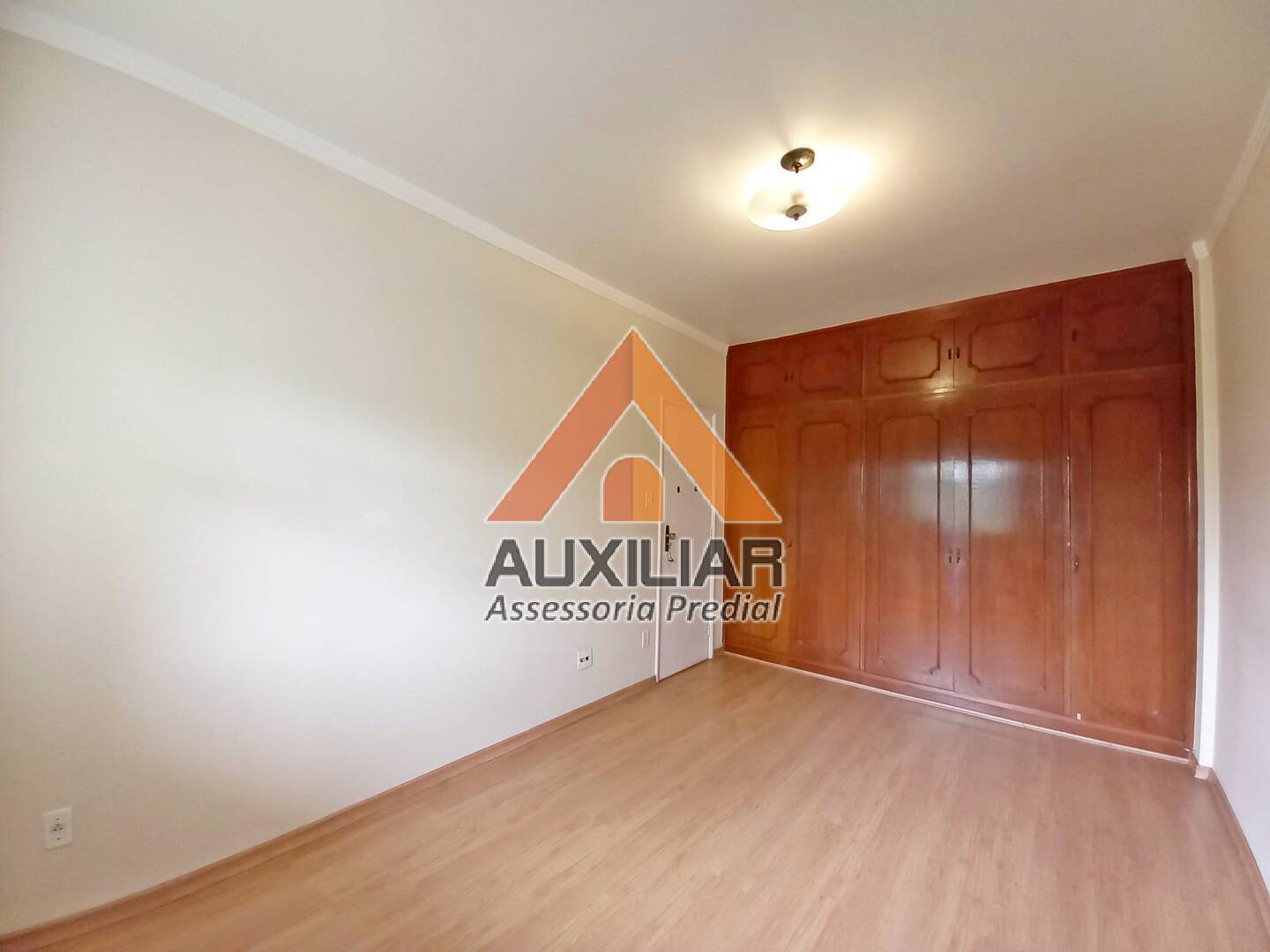 Apartamento à venda com 3 quartos, 140m² - Foto 18