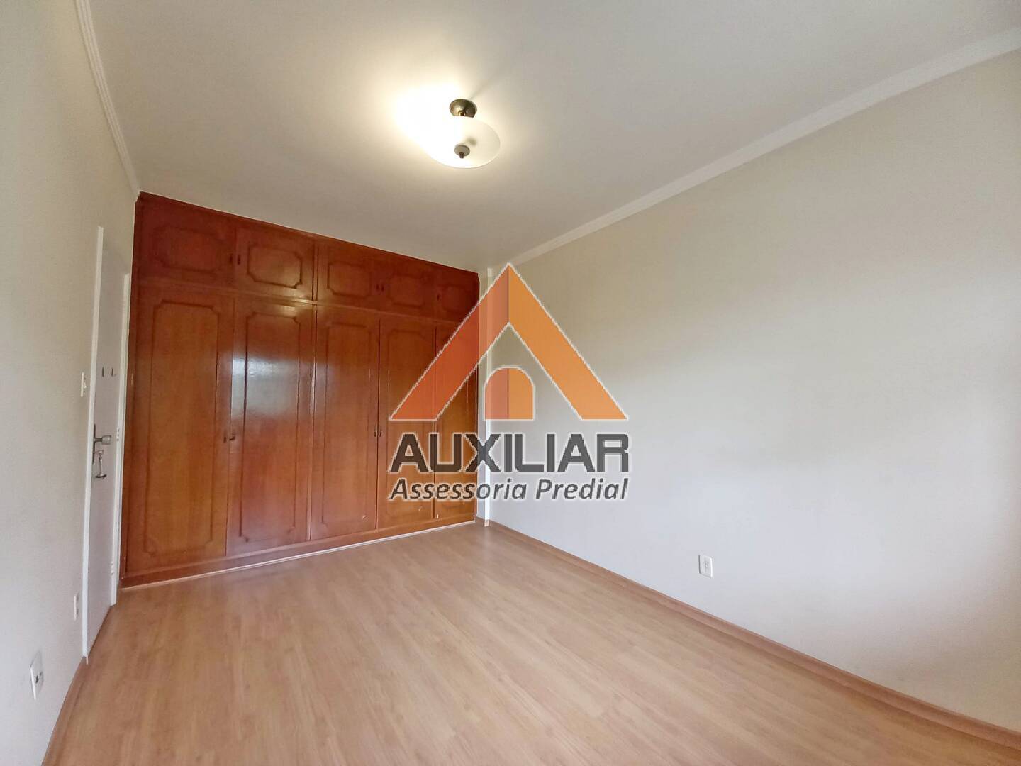 Apartamento à venda com 3 quartos, 140m² - Foto 19