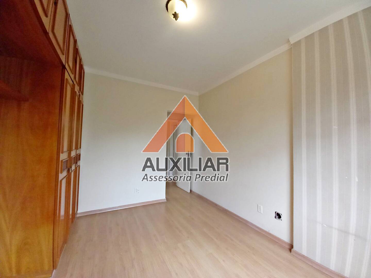 Apartamento à venda com 3 quartos, 140m² - Foto 25