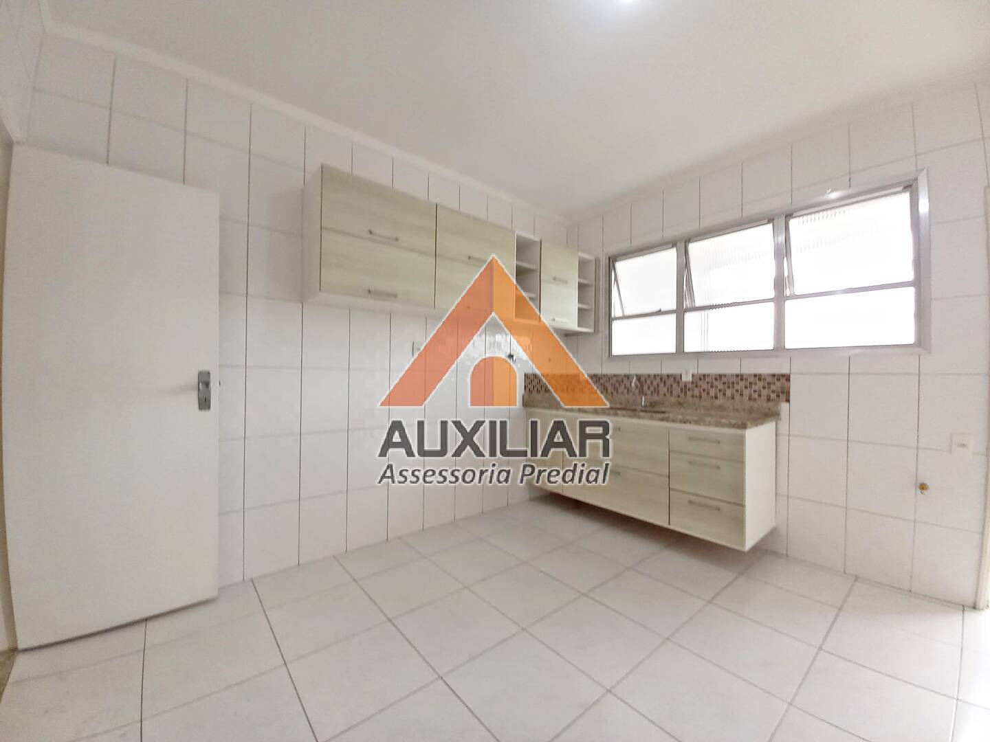 Apartamento à venda com 3 quartos, 140m² - Foto 32