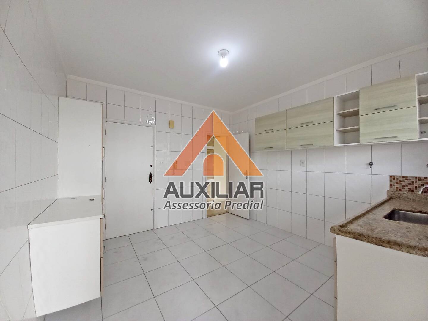 Apartamento à venda com 3 quartos, 140m² - Foto 33