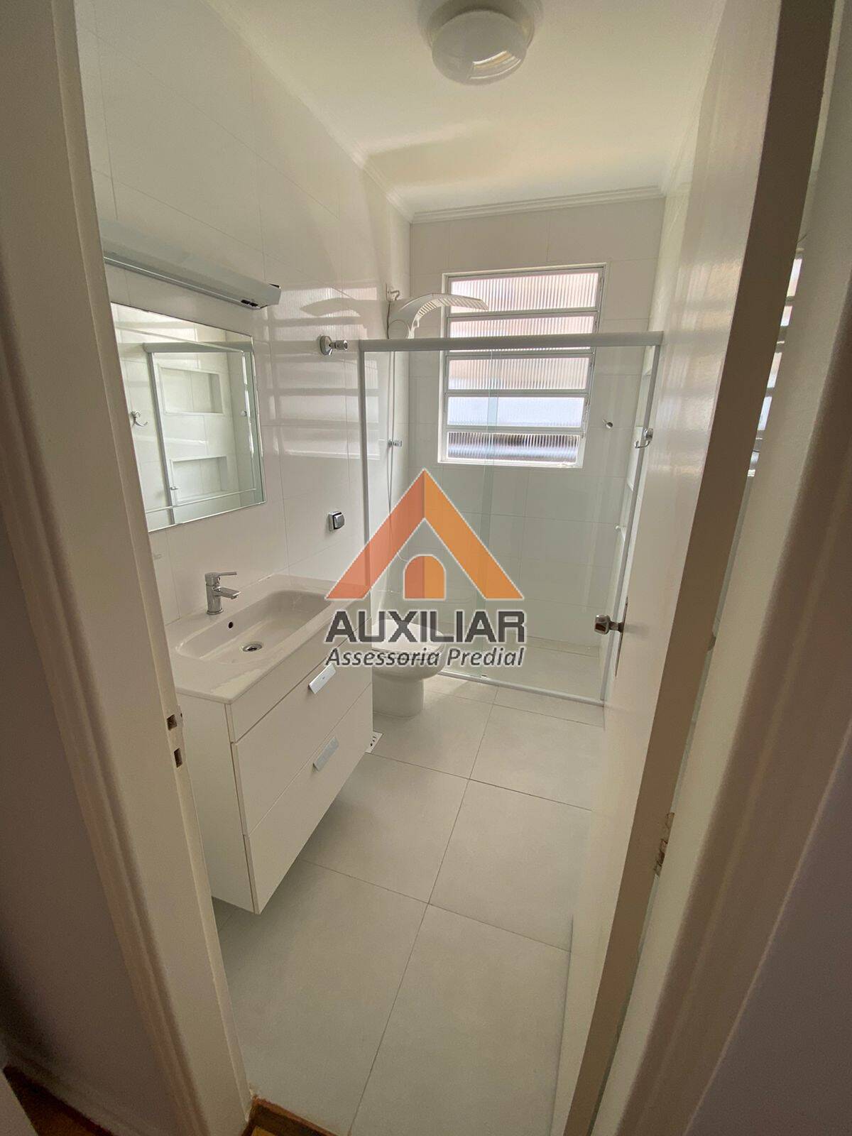 Apartamento à venda e aluguel com 3 quartos, 130m² - Foto 10