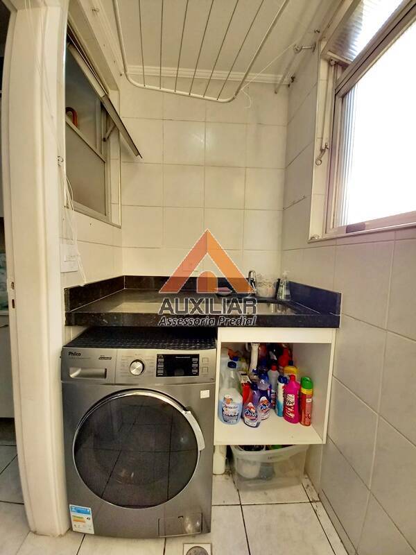 Apartamento à venda com 3 quartos, 107m² - Foto 41