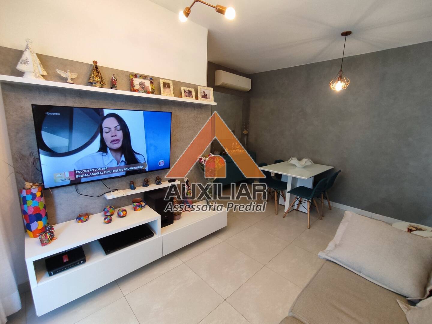 Apartamento para alugar com 2 quartos, 91m² - Foto 4