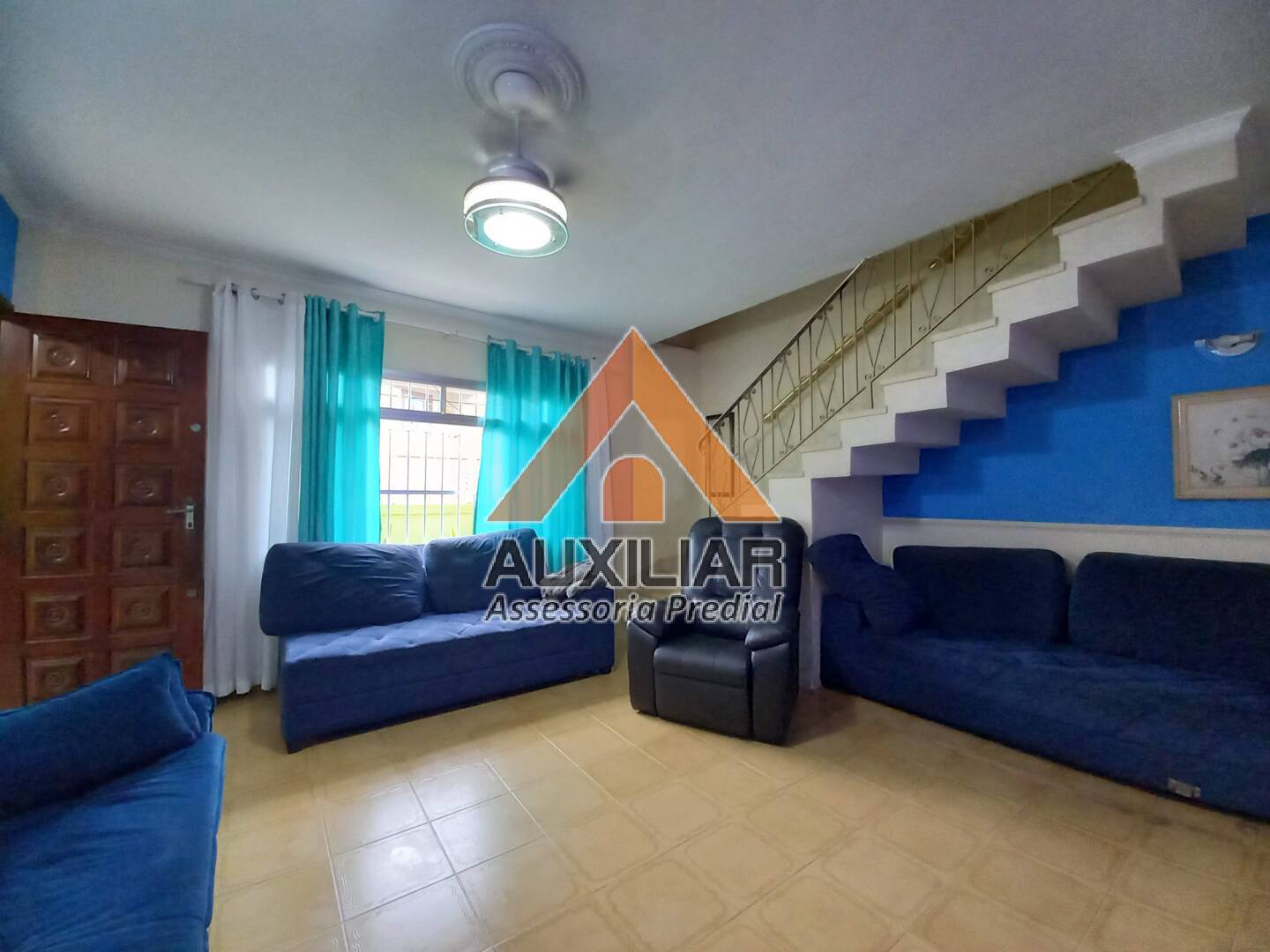 Apartamento à venda com 3 quartos, 200m² - Foto 1