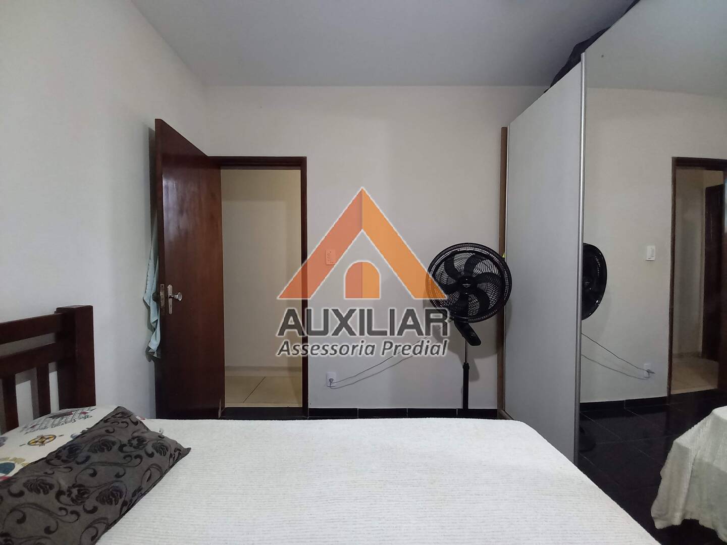 Apartamento à venda com 3 quartos, 200m² - Foto 26