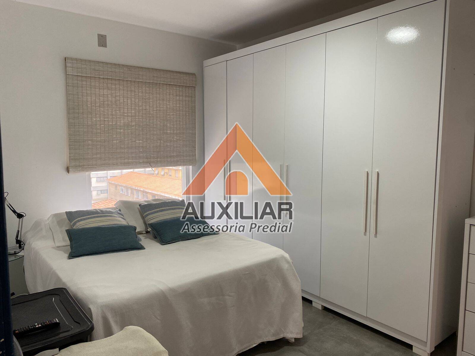 Apartamento à venda com 2 quartos, 72m² - Foto 11