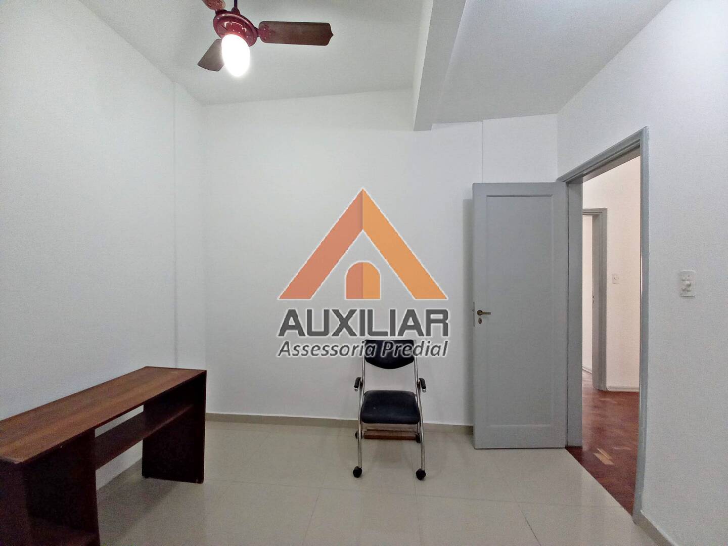 Apartamento para alugar com 3 quartos, 100m² - Foto 15