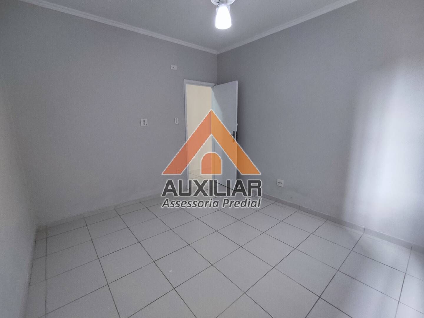 Apartamento à venda com 2 quartos, 67m² - Foto 14