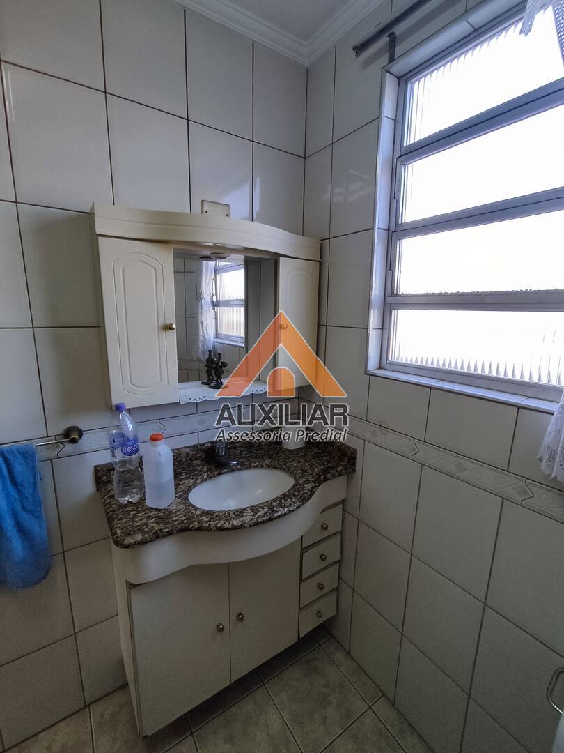 Apartamento à venda com 2 quartos, 70m² - Foto 8