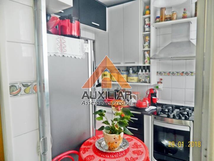 Apartamento à venda com 2 quartos, 80m² - Foto 24