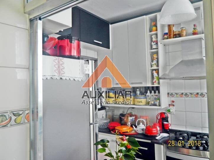 Apartamento à venda com 2 quartos, 80m² - Foto 27