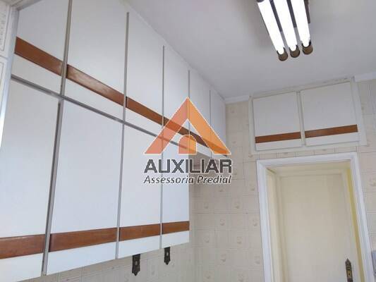 Apartamento à venda com 1 quarto, 42m² - Foto 17